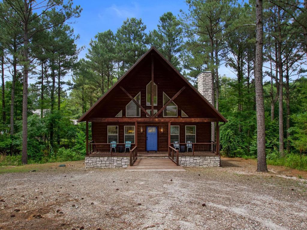 Stunning Luxury Cabin W Hot Tub And Fire Pit Holy Shiplap Is Perfect Romantic Couples Getaway Брокен-Боу Экстерьер фото